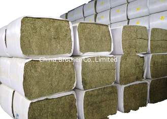 China Woven Polypropylene Hay Bale Sleeves Cloth Roll , Hay Bale Covers UV Treated supplier