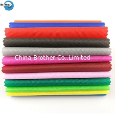 China Polypropylene 100% PP Spun Bonded Non-Woven Fabric, Wholesales Bottom Price Tnt Nonwoven Fabric supplier