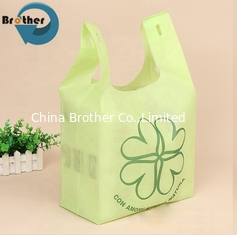China Promotional PP Non Woven TNT Bags/Polypropylene Nonwoven T Shirt Bags Bag/T-Shirt Non-Woven Vest supplier