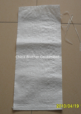 White Empty Polypropylene Sandbags , Heavy Duty Plastic Bags For Sand Packing supplier