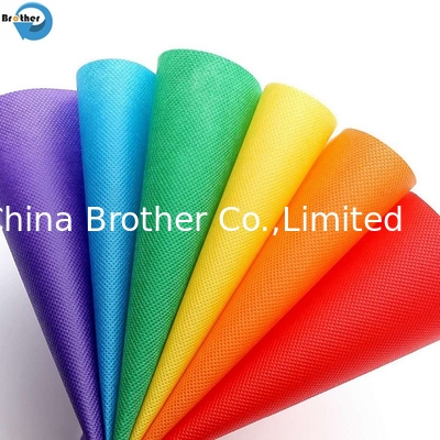 Oval Pattern Lightweight And Soft Embossing Hydrophilic Non Woven Fabric With Free Sample supplier