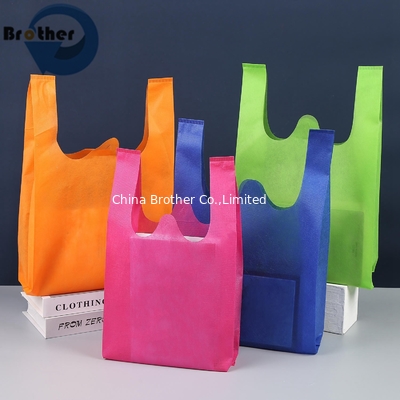 Colorful T-Shirt Bag PP Nonwoven Bag Shopping Bags W-Cut Bag supplier